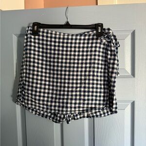 Old Navy Blue and White Checkered Women's Skort